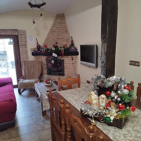 Vivienda Turistica El Caneco Tordesillas Ngoại thất bức ảnh